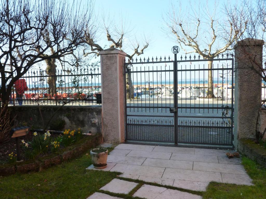 B&B Villa Dall'Agnola Garda  Exteriör bild